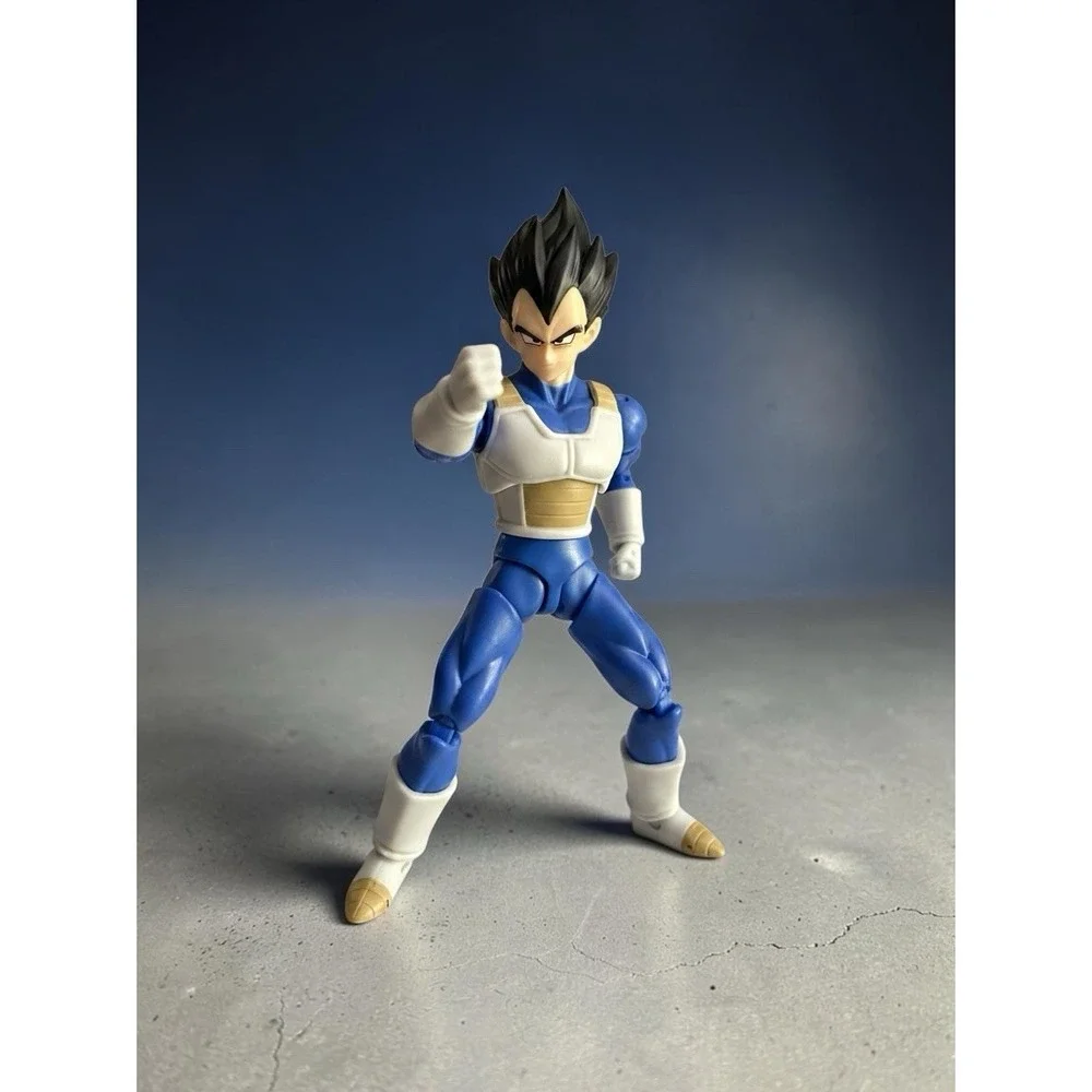Bandai S.H. Figuarts Vegeta-DAIMA - Action Figure From Dragon Ball DAIMA Series